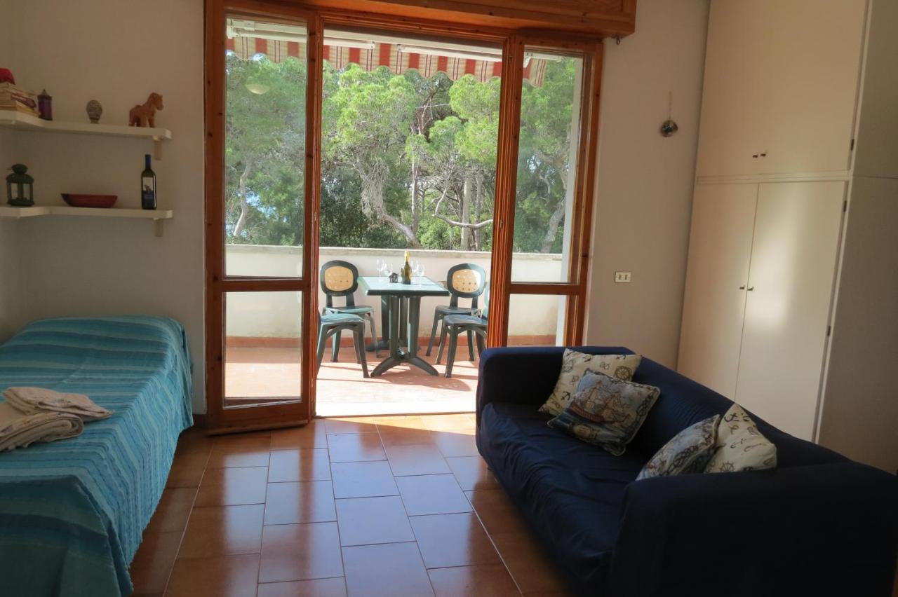 Bellavista Beachfront Apartments Quercianella Zewnętrze zdjęcie