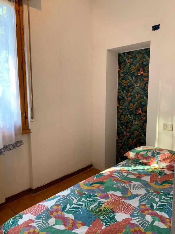 Bellavista Beachfront Apartments Quercianella Zewnętrze zdjęcie